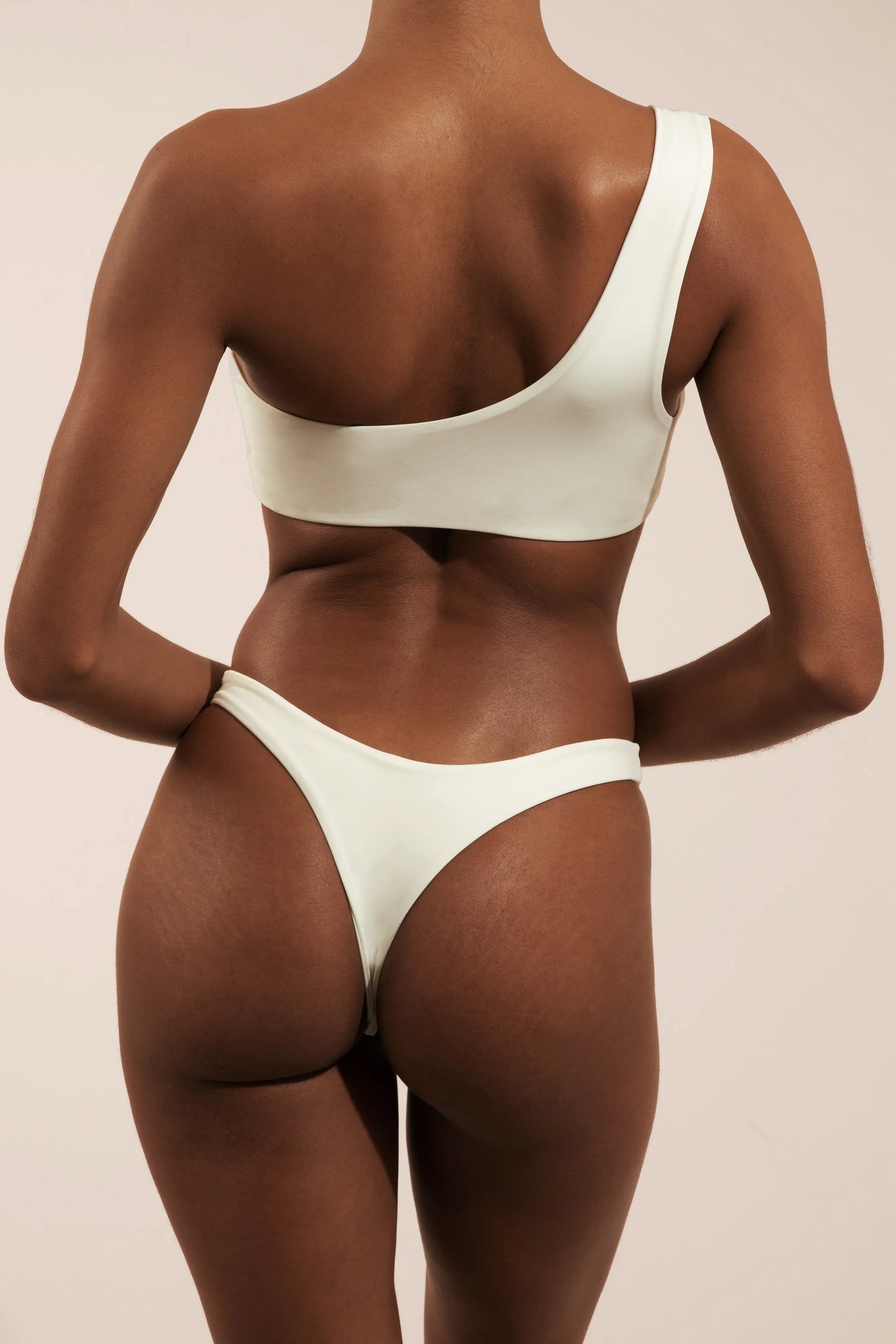 CARLA COCO BIKINI TOP IN SAND