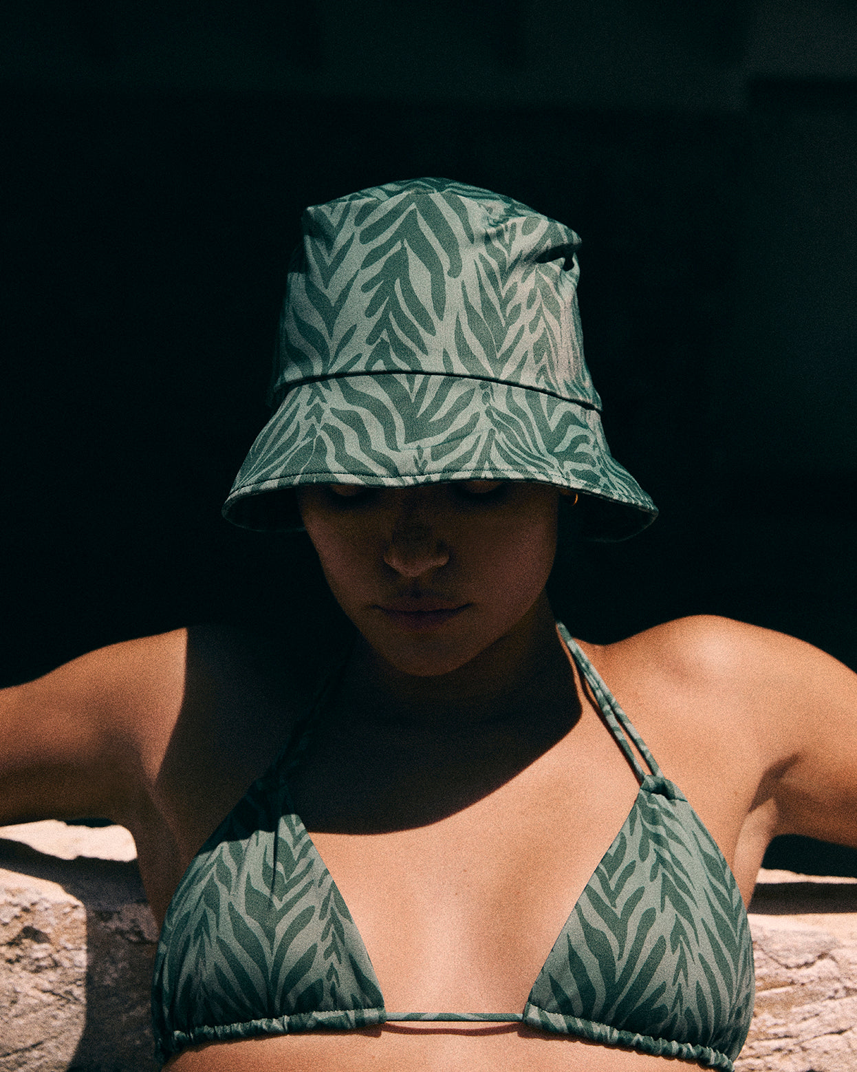 NADJA HAT IN TROPIC WAVES