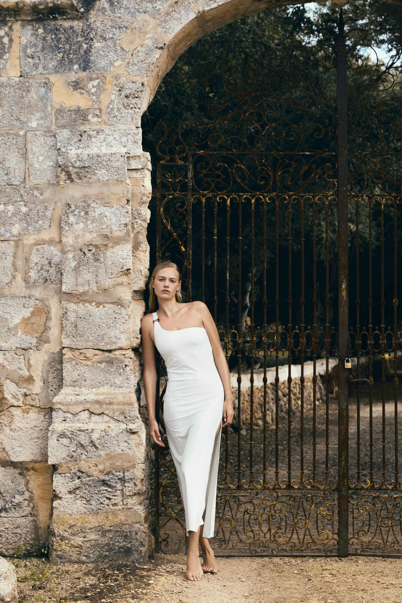 SHALOM - ONE-SHOULDER BEACH DRESS IN SAND